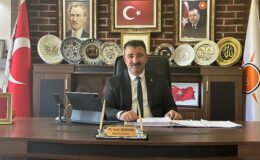 AK Parti Konak İlçe Lideri Başdaş’tan davet “Konak Belediyesi’nin borç pankartını asın”