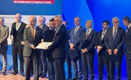 İKÇÜ Akredite Oldu