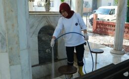 Kemer’de mescitlerde bayram paklığı