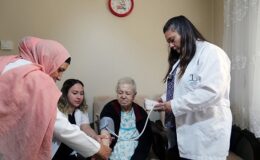 Bayraklı’da vatandaşlara fiyatsız sıhhat hizmeti