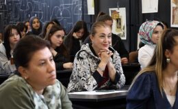 Büyükşehir’in SEKA İhtisas Merkezi’ndeki Moda Akademisinde; Cihan Nacar geleceğin modacılarıyla buluştu