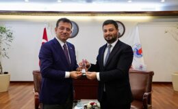 Ekrem İmamoğlu, Kağıthane Belediye Başkanı Mevlüt Öztekin’e tebrik ziyaretinde bulundu