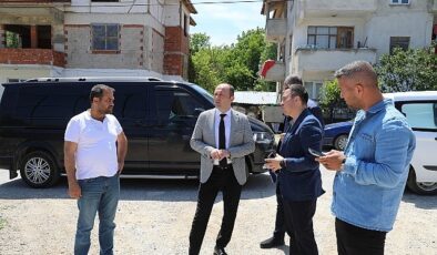 Geyve Belediyesi’nin Gençlik ve Spor Bakanlığı Spor Toto Teşkilatı Başkanlığı ile yapmış olduğu protokol ile basketbol alanlarının üretimine başlandı
