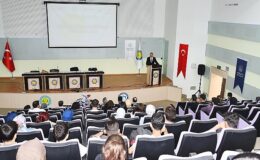 HarranUp Girişimcilik Konferansı: İŞ’te Liderlik ve Geleceğin Meslek Fırsatları – Motivasyon Semineri Düzenlendi
