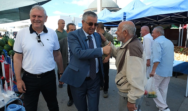 Lider Topaloğlu’ndan pazar esnafına ziyaret