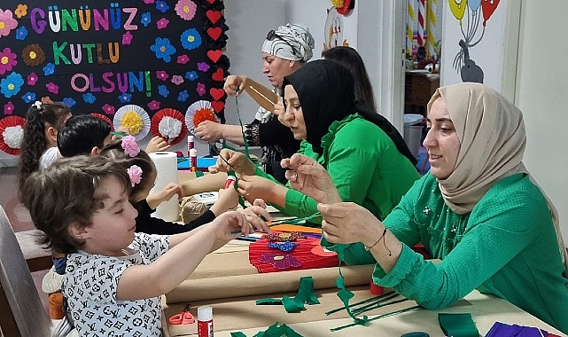 Miniklerden Anneler Günü Armağanı