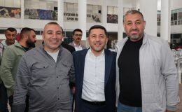 Nevşehir Belediye Başkanı Rasim Arı, Nevşehir Kapalı Pazaryeri’nde esnaflarla birlikte kahvaltı yaptı