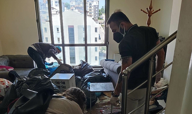 Nilüfer’deki konuttan 8 ton çöp çıktı