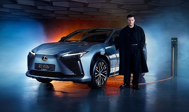 Salih Bademci’den Lexus ile Yeni Lansman Sineması Mutabakatı
