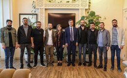 Van Büyükşehir Belediyesi Eşbaşkanları Abdullah Zeydan ve Neslihan Şedal’e tebrik ziyaretleri devam ediyor