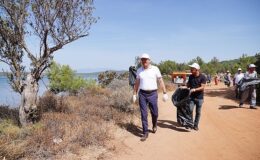 5 Haziran Dünya Etraf Günü kapsamında bir bildiri yayımlayan Ayvalık Belediye Başkanı Mesut Ergin, “Bugün, tabiatın hoşluklarını ve etrafımızı muhafazanın değerini bir kere daha hatırlıyoruz