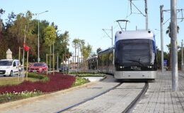 Antalya Büyükşehir’den YKS öğrencilerine fiyatsız ulaşım takviyesi