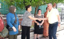 Lider Topaloğlu, karne merasimine katıldı