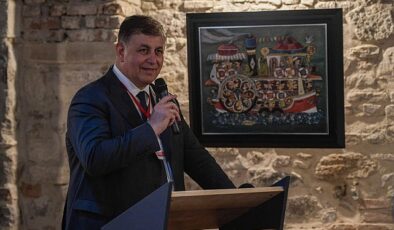 Lider Tugay: Doğal cennetler niteliksiz turizm eforuyla işgal edildi