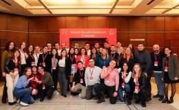 Akbank Gençlik Akademisi Gençlerin Gücüyle Büyüyor